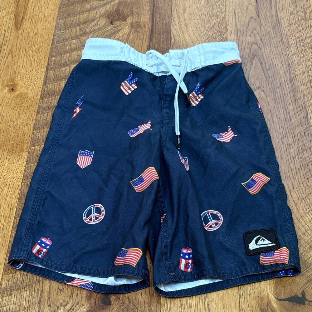 Quicksilver Boy’s Navy American Swim Trunks Size 5
